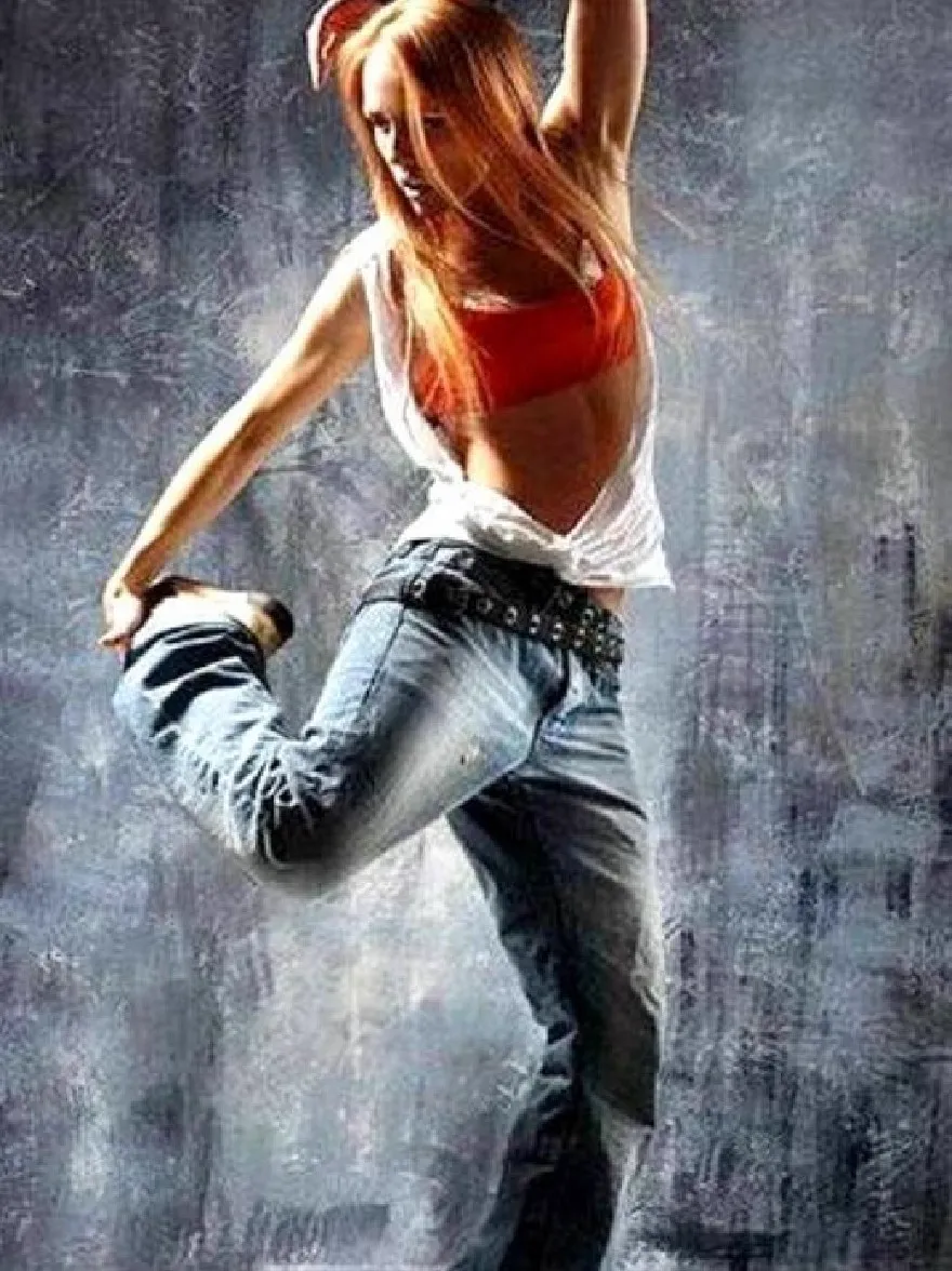 Русский промпт: Фотография женщины с длинными, плавными рыжими волосами, в красном топе и синих джинсах, энергично танцующей на текстурированном, бешеный фон. Она находится в середине кадра, пьет джинсы одной ногой, а ее руки поднимаются над ее головой. Освещение драматично, бросает тени на ее тело и подчеркивает ее изгибы. Общее настроение энергично и провокационно. | Original prompt: Photo of a woman with long, flowing red hair, wearing a red crop top and blue jeans, dancing energetically against a textured, grungy background. She is in the middle of the frame, kicking her jeans with one foot, and her arms are raised above her head. The lighting is dramatic, casting shadows on her body and highlighting her curves. The overall mood is energetic and provocative.